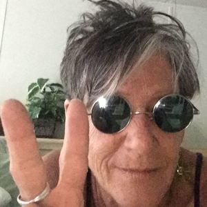 Meet your Posher, Jackie